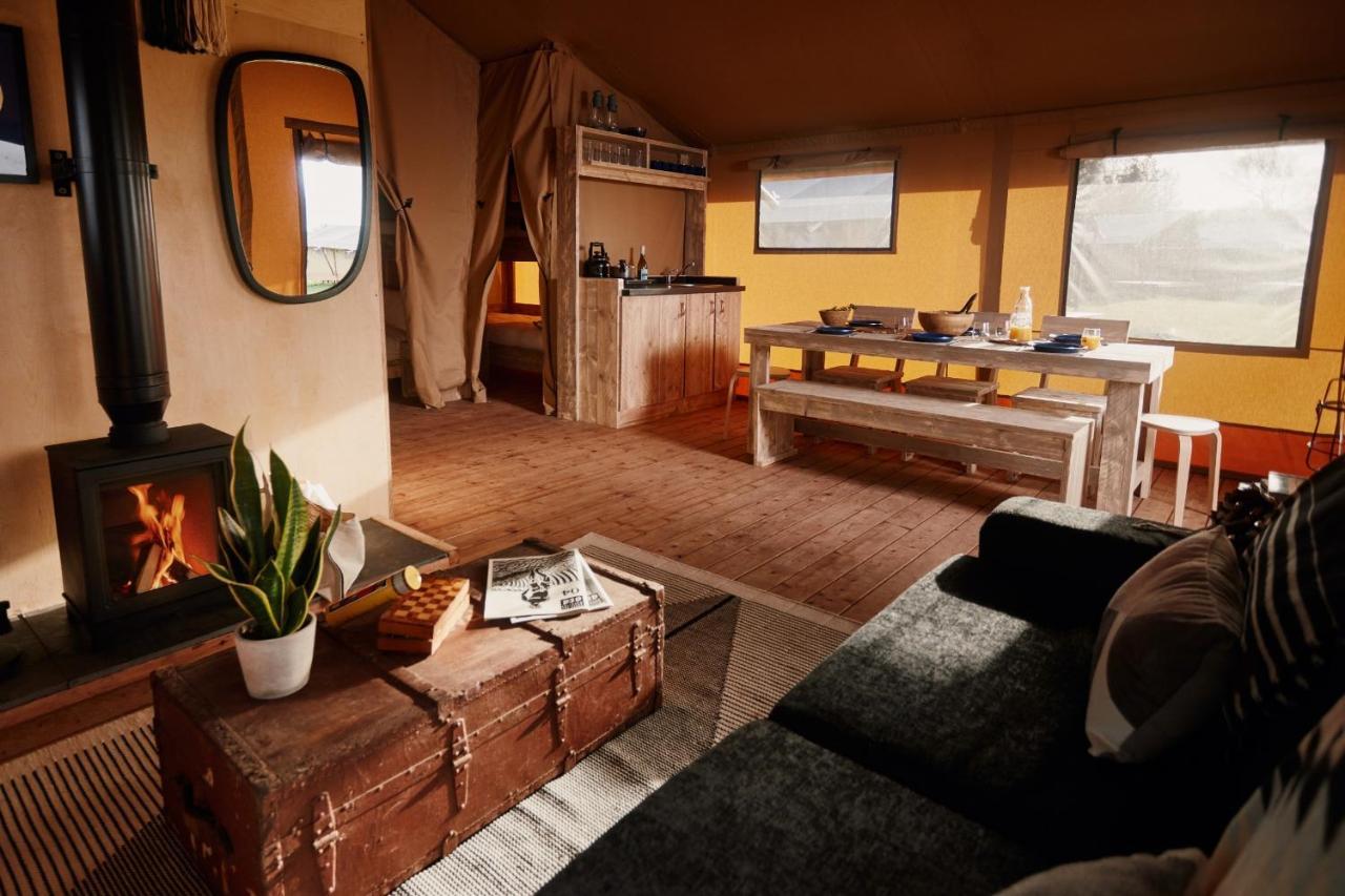 The Camp At The Wave *