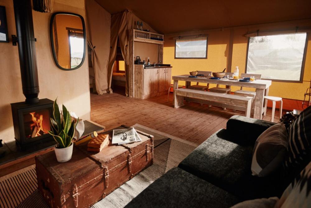 The Camp At The Wave *